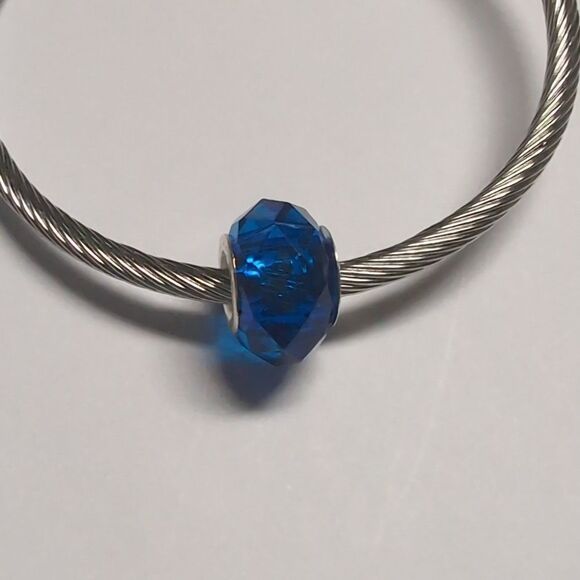 Blue Facteded Charm for Pandora Style Bracelet - Picture 3 of 4